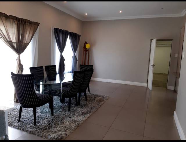 3 BEDROOM HOUSE RENTED IN WESTBROOK